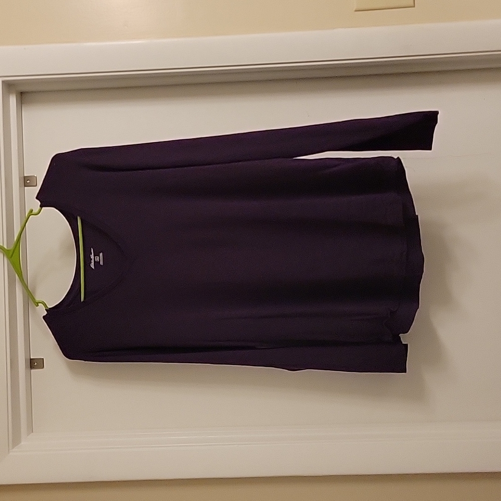 Purple v neck eddie Bauer long sleeved tshirt